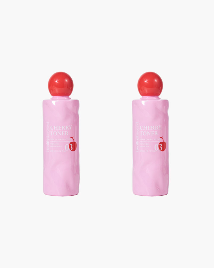 Kirsikkainen kirkastava kosteusvoide