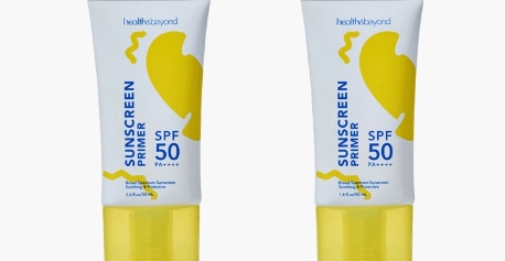 Aurinkosuojan pohjustusvoide SPF50: Aurinkosuoja kohtaa virheettömän meikkipohjan Aurinkosuojan pohjustusvoide SPF50: Aurinkosuoja kohtaa virheettömän meikkipohjan